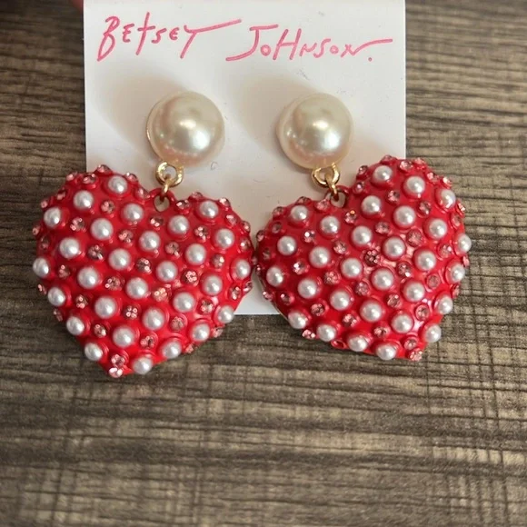 Betsey Johnson | Red Heart Necklace w/ Matching Earrings ♥️ - Picture 15 of 17